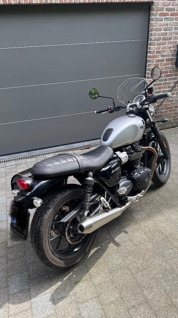 Triumph streettwin 900, Motos, Occasion, Plus de 35 kW, Permis Moto A1 minimum, 2 cylindres