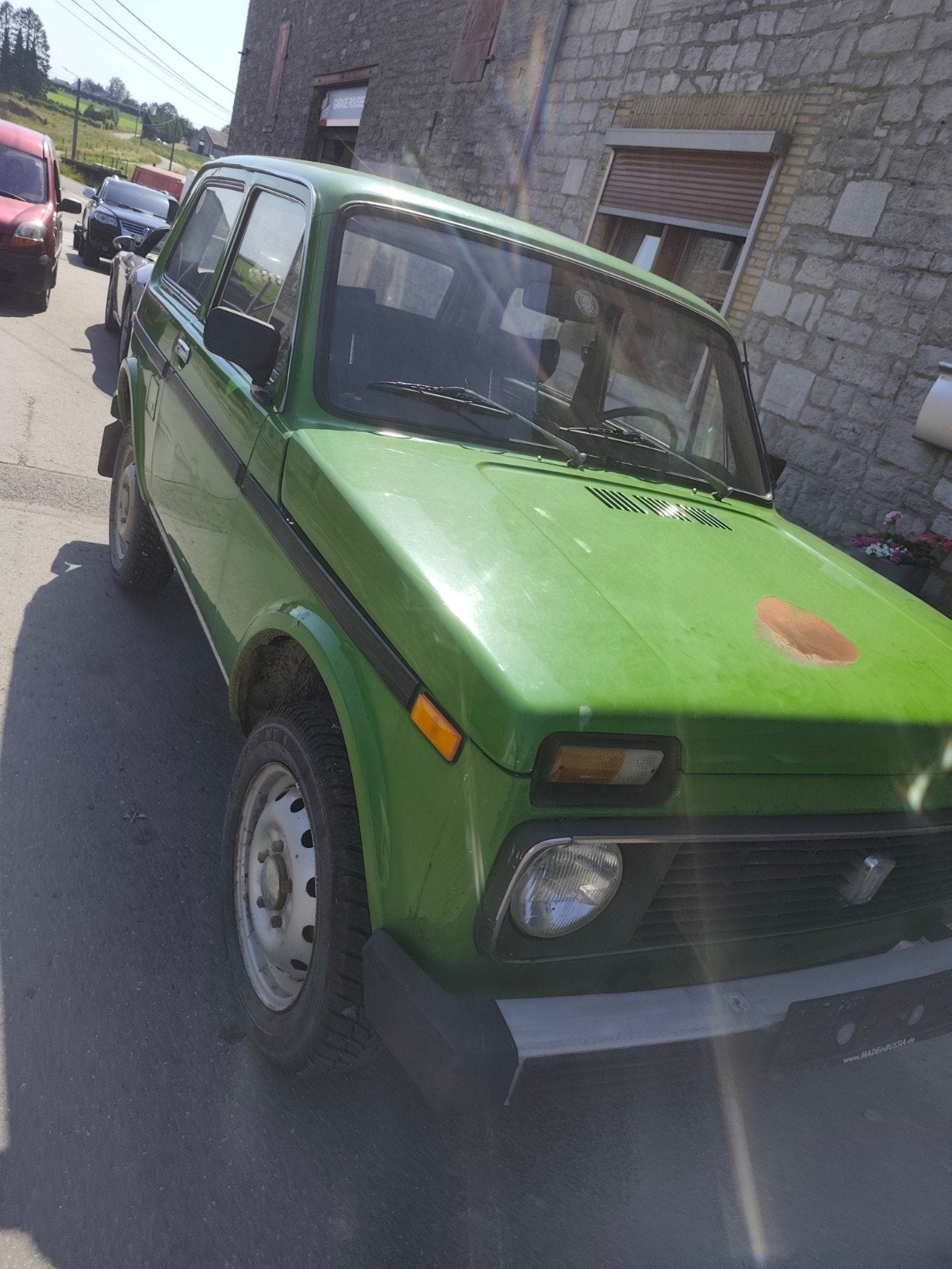 Lada niva ess, Entreprise, Achat, Lada