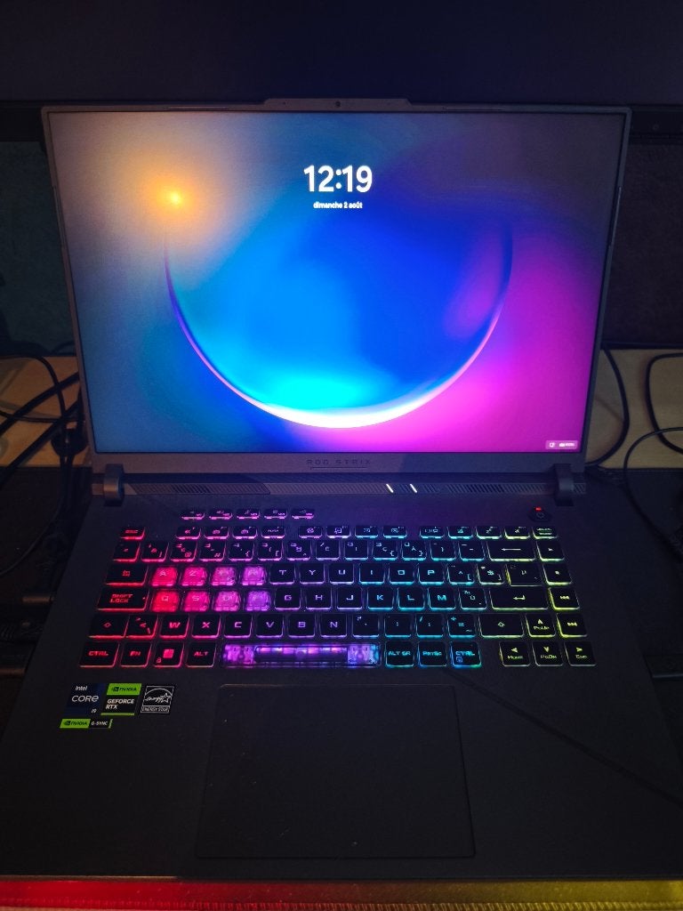 PC Portable gaming ASUS ROG Strix G16 G614JIR, 16 pouces, Comme neuf, Gaming, SSD