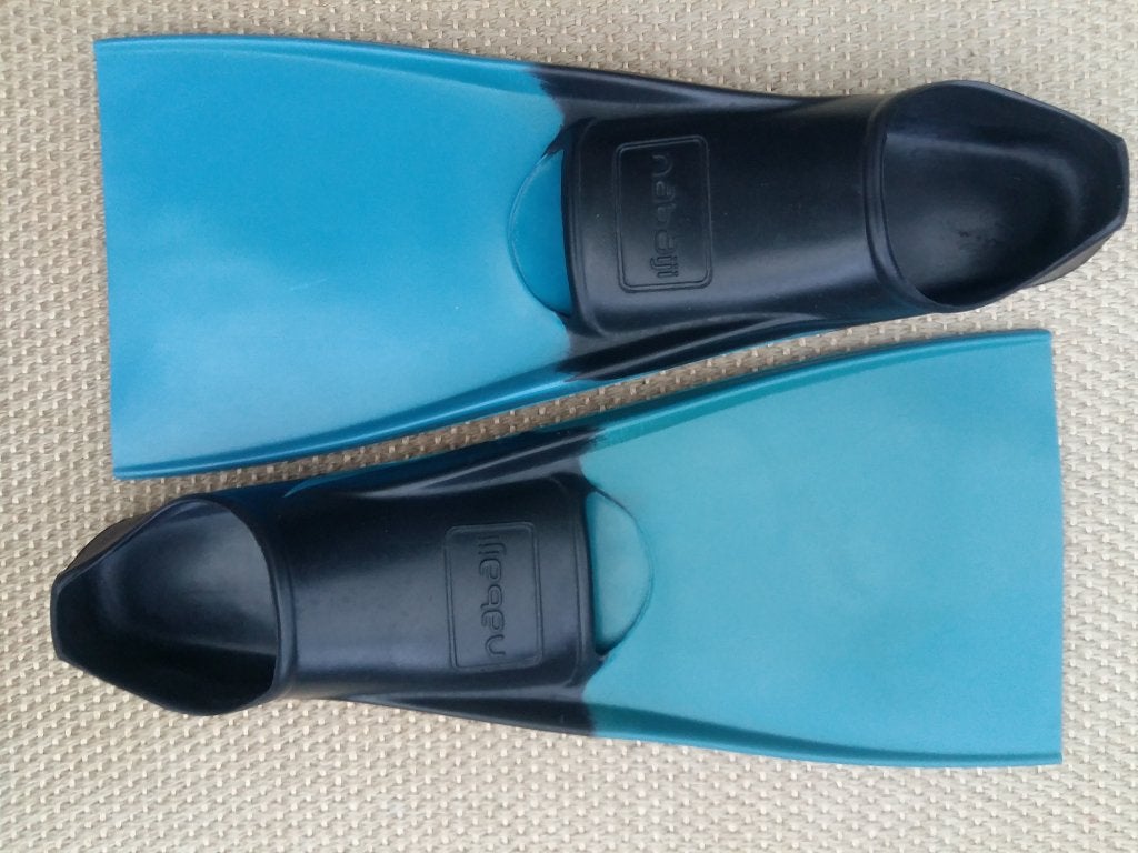 Zwemvinnen 46-47 | Decathlon, Watersport en Boten, Duiken, Ophalen of Verzenden, Gebruikt, Zwem- of Duikvliezen