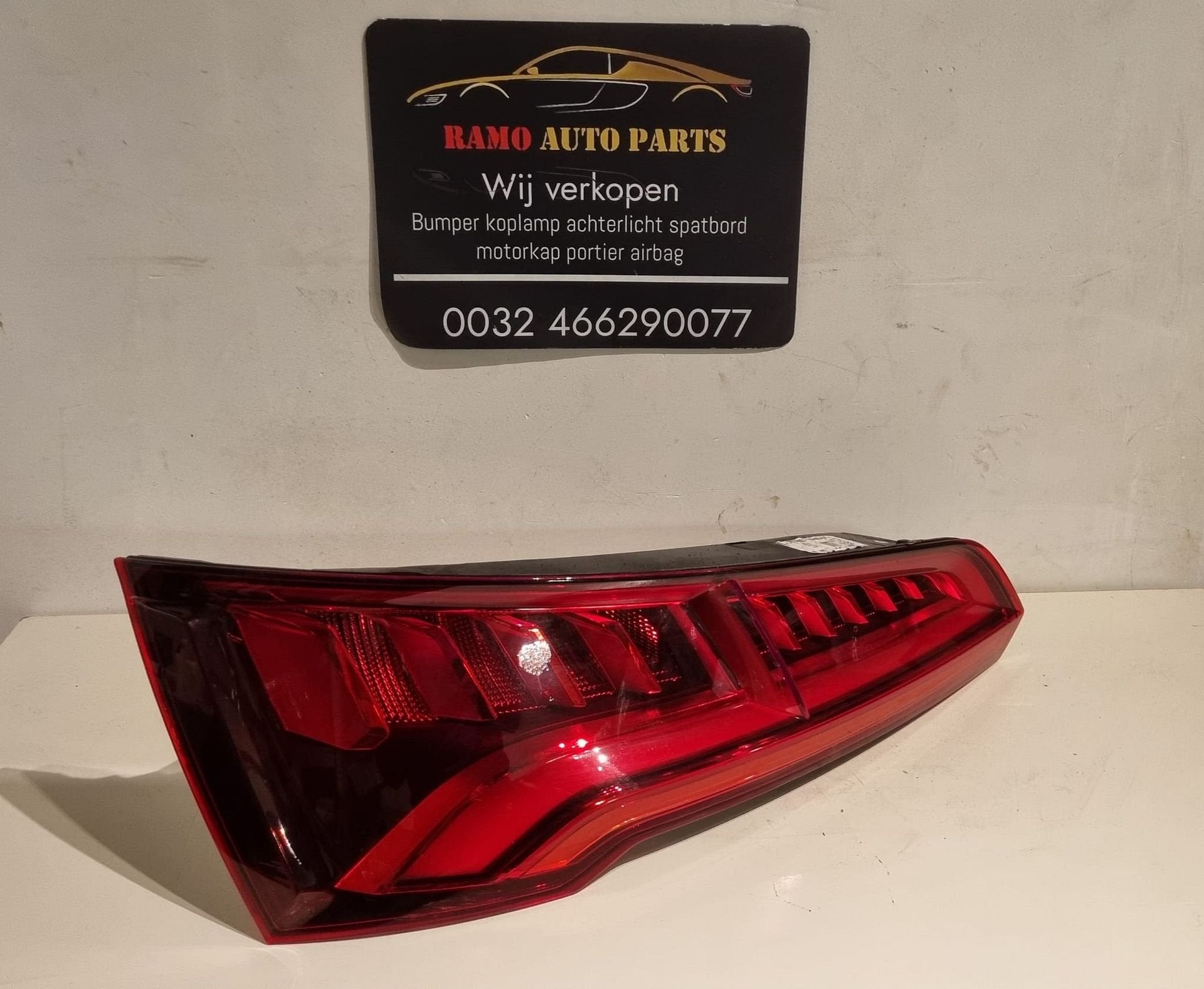 ACHTERLICHT AUDI Q5 LED LINKS ORIGINEEL 80q945093b, -, 3 mois de garantie, Audi, Utilisé