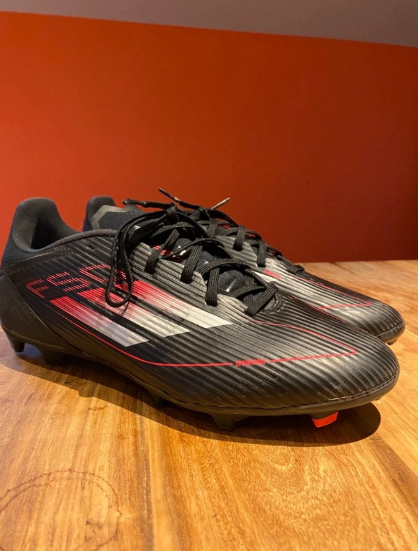 Voetbalschoenen nike, Sport en Fitness, Loopsport en Atletiek, Ophalen, Zo goed als nieuw, Nike
