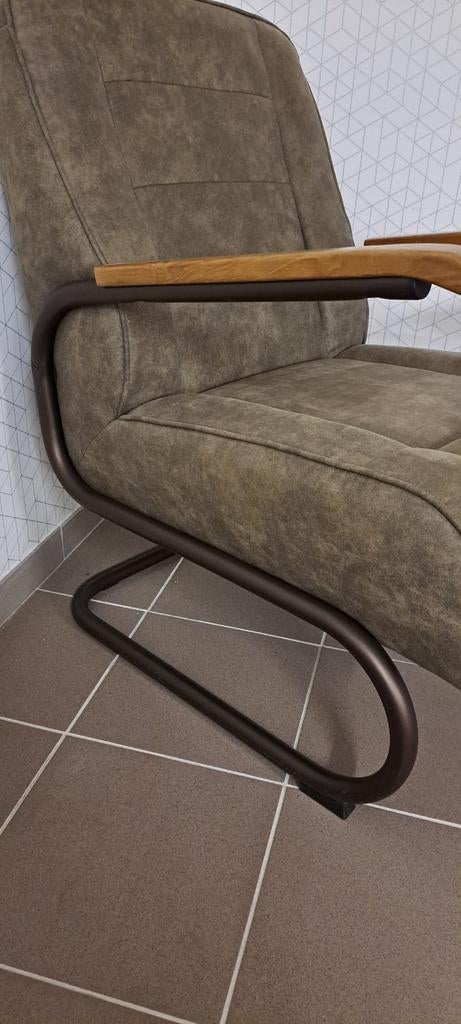 Fauteuil leder kakigroen, Huis en Inrichting, Fauteuils, Ophalen