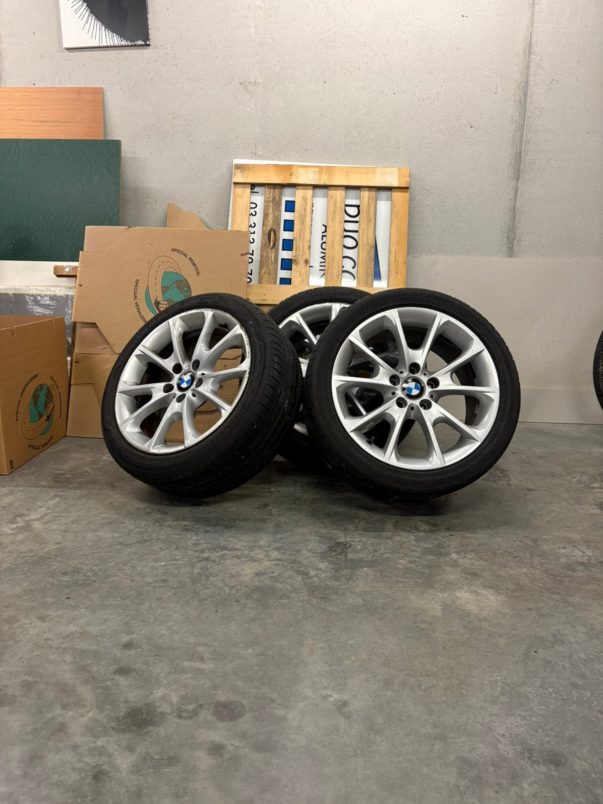 Orignele bmw breedset nieuwe voorbanden!, Auto-onderdelen, Ophalen, 18 inch, Velg(en)