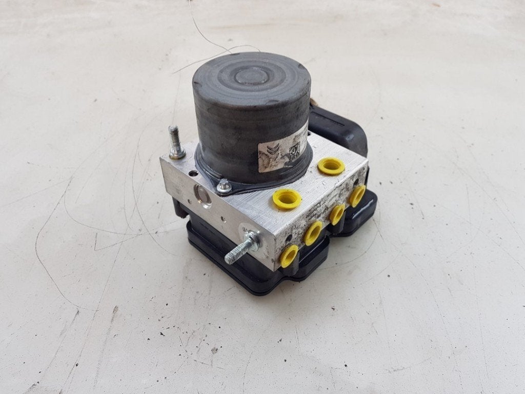 BLOC ABS (FREINS ANTI-BLOCAGE) Opel Vivaro (01-2019/03-2024), Utilisé, Opel