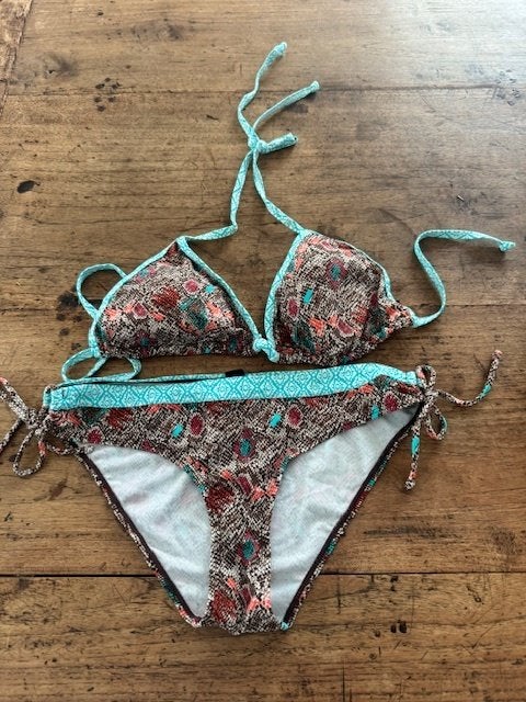 Mooie bikini bruin met blauw Soho maat 38-40, Kleding | Dames, Badmode en Zwemkleding, Ophalen of Verzenden, Blauw, Bikini