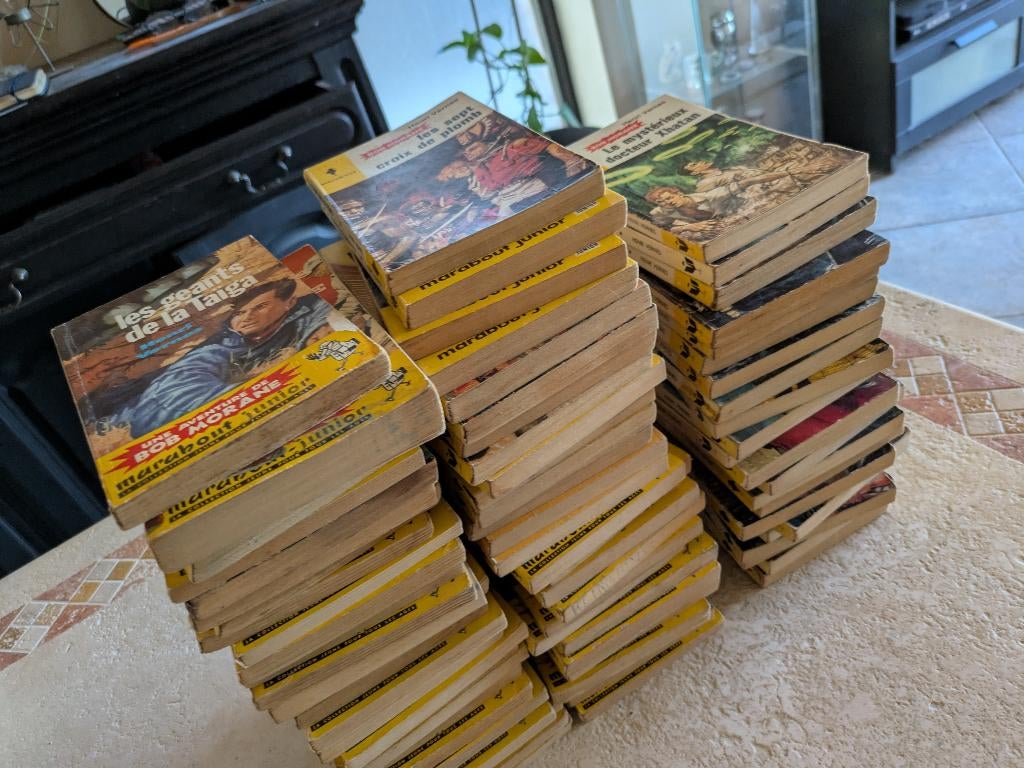 Lot de +/- 80 x "Bob Morane" (marabout junior) pour 15€., Boeken, Verzenden, Gelezen, Henri Vernes.