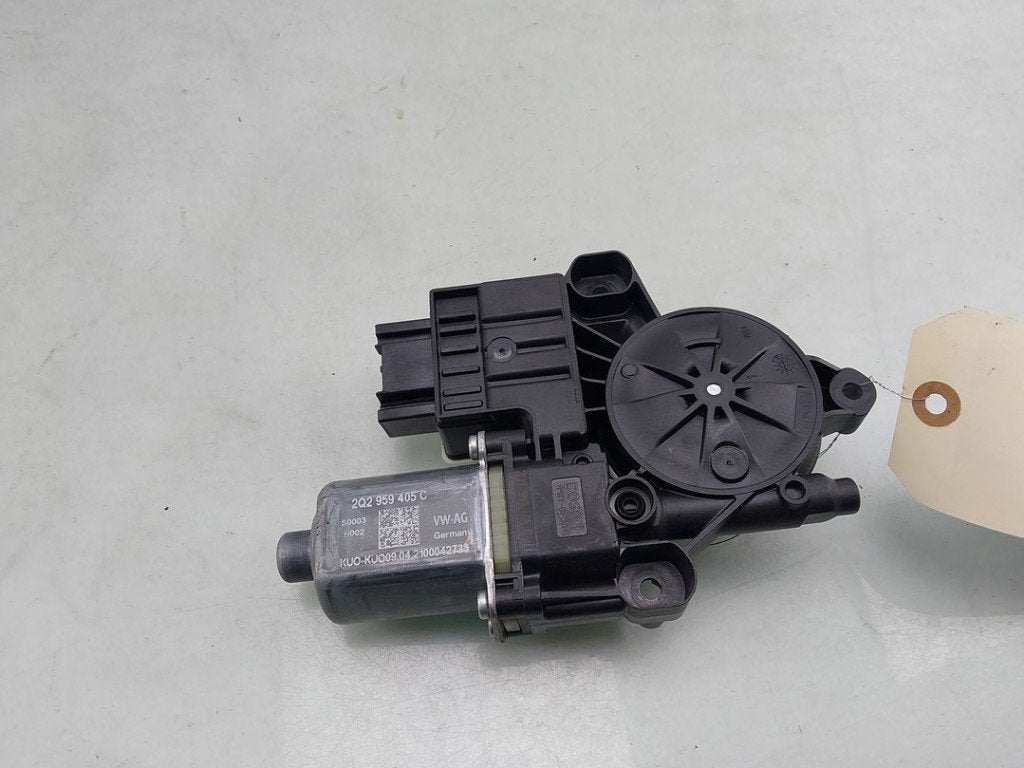 MOTEUR LEVE VITRE ELECTRIQUE Skoda Fabia III Combi (NJ5), Autos : Pièces & Accessoires, Utilisé, Skoda