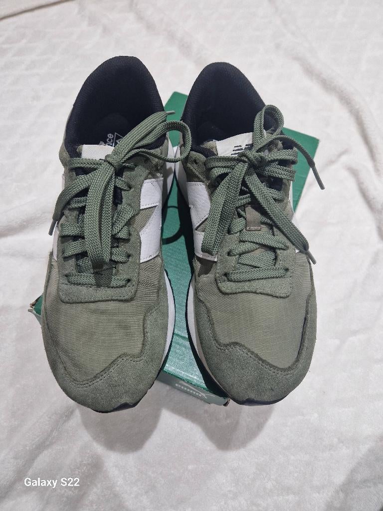 New Balance voor dames, Ophalen of Verzenden, Zo goed als nieuw, Schoenen