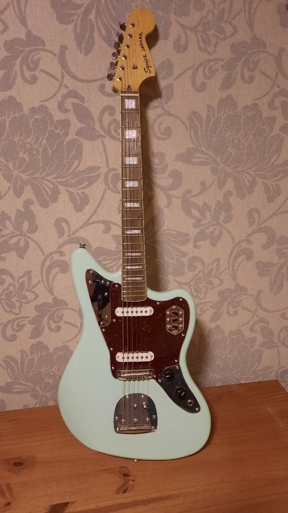 Squier Classic Vibe 70s Jaguar Surf Green elektrische gitaar, Muziek en Instrumenten, Ophalen, Zo goed als nieuw, Solid body, Fender
