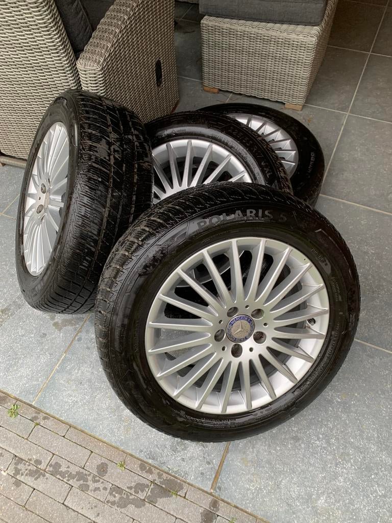 V klasse velgen met winterbanden, Auto-onderdelen, Ophalen, Winterbanden, Velg(en)