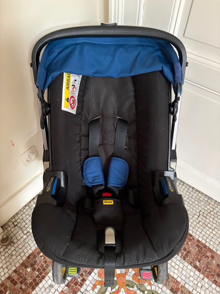 Doona Autostoel & buggy Royal Blue, Kinderen en Baby's, Autostoeltjes, Ophalen, 0 t/m 10 kg, Overige merken, Gebruikt