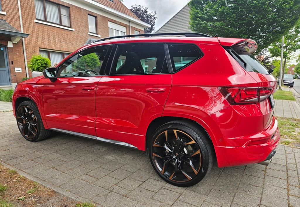 Cupra Ateca 300pk - full option - NIEUWSTAAT, Auto's, Automaat, 1984 cc, Ateca, 5 zetels