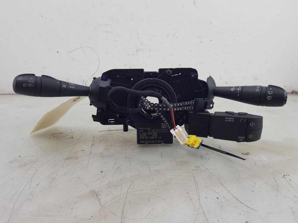 COMBISCHAKELAAR STUUR Renault Twingo III (AH) (01-2014/-), Gebruikt, Renault