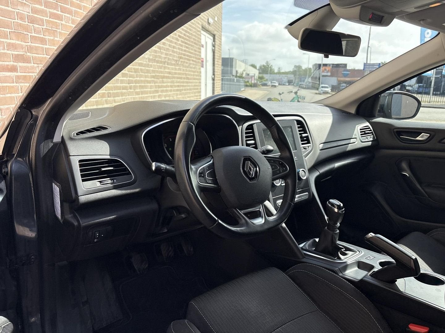 Renault Megane 1.2 TCe Zen | Climate | Cruise | Navi |, Auto's, Zwart, Zilver of Grijs, Electronic Stability Program (ESP), Bedrijf