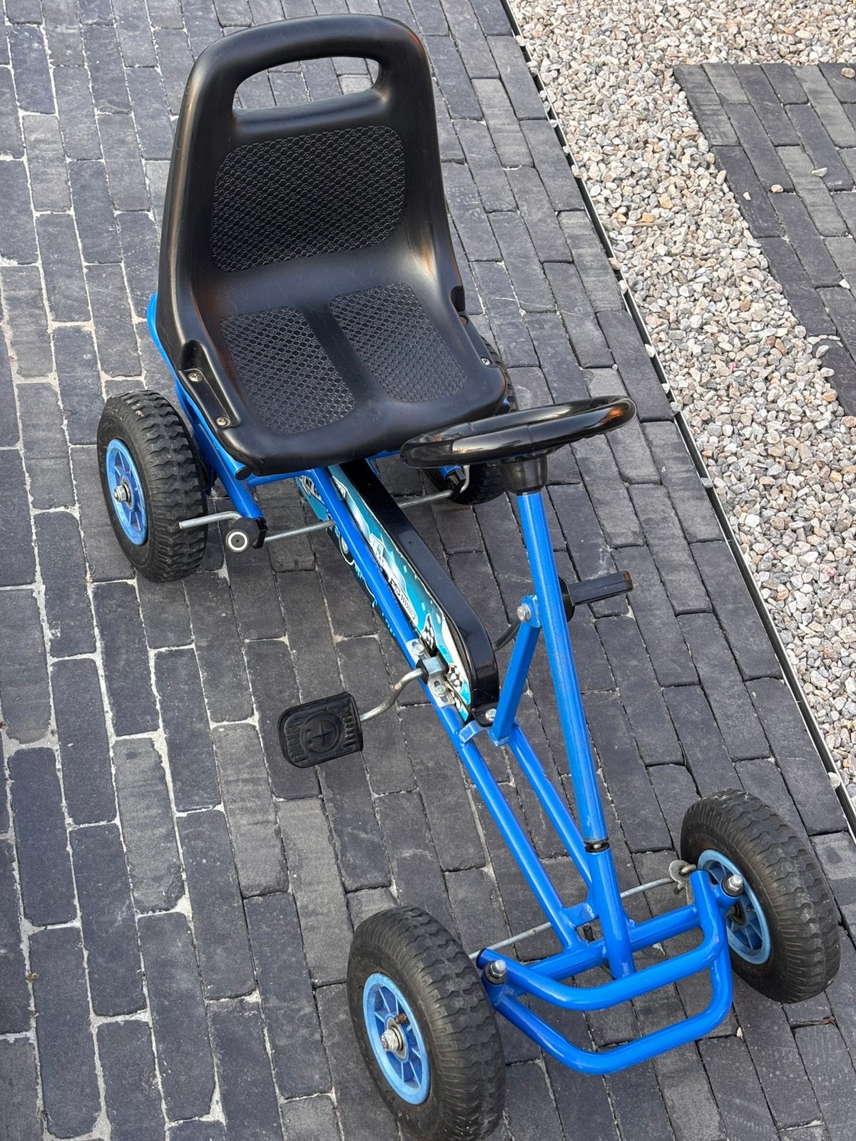 Blauwe gocart, Ophalen, Gebruikt