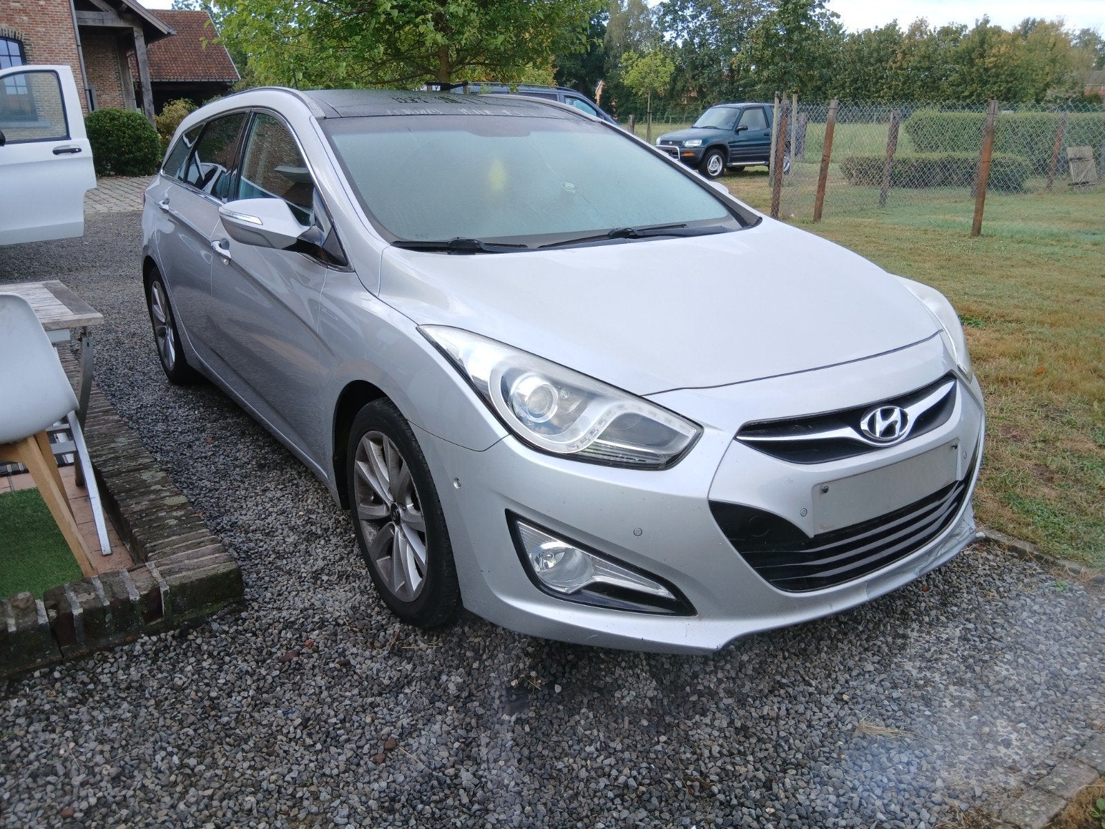 Hyundai I 40 diesel  195 000 km.Start en rijd prima, Particulier, Te koop, Trekhaak, Diesel