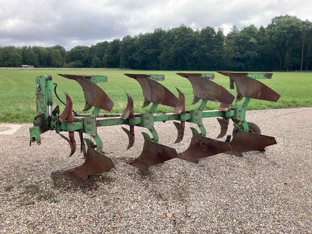 Duro 4 schaar ploeg en Huard 3 schaar ploeg, Zakelijke goederen, Landbouw | Werktuigen, Ophalen