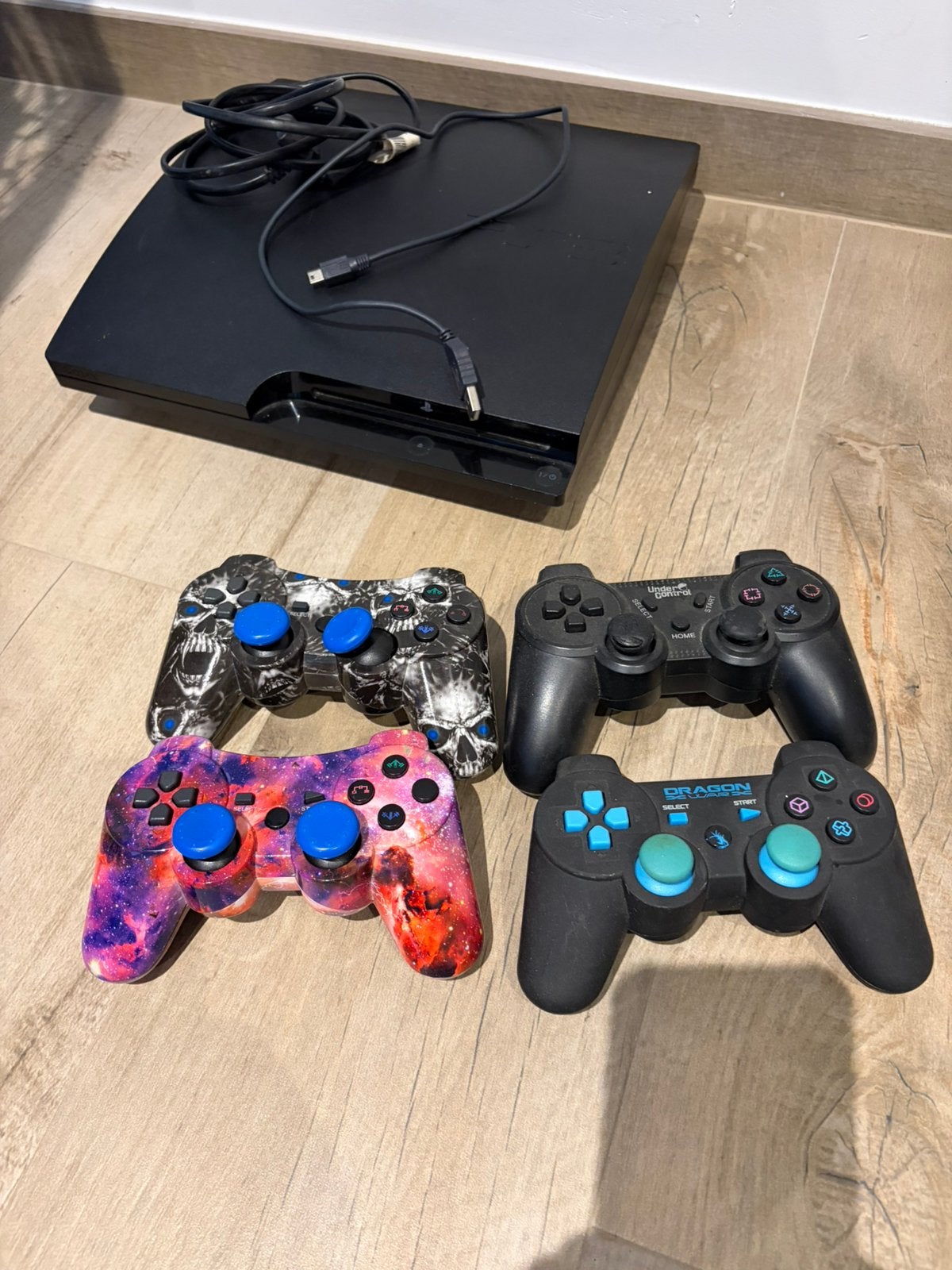 **PLAYSTATION 3 + JEUX + MANETTES**, Consoles de jeu & Jeux vidéo, Consoles de jeu | Sony PlayStation 3, Enlèvement ou Envoi, Comme neuf