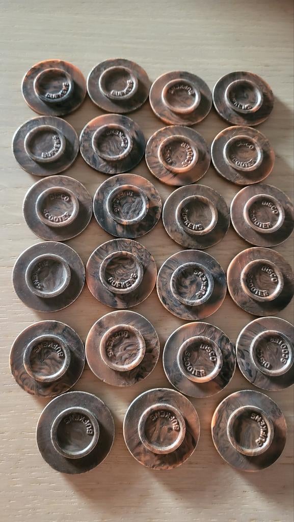 23 oudere jetons kermis botsauto's, Enlèvement ou Envoi