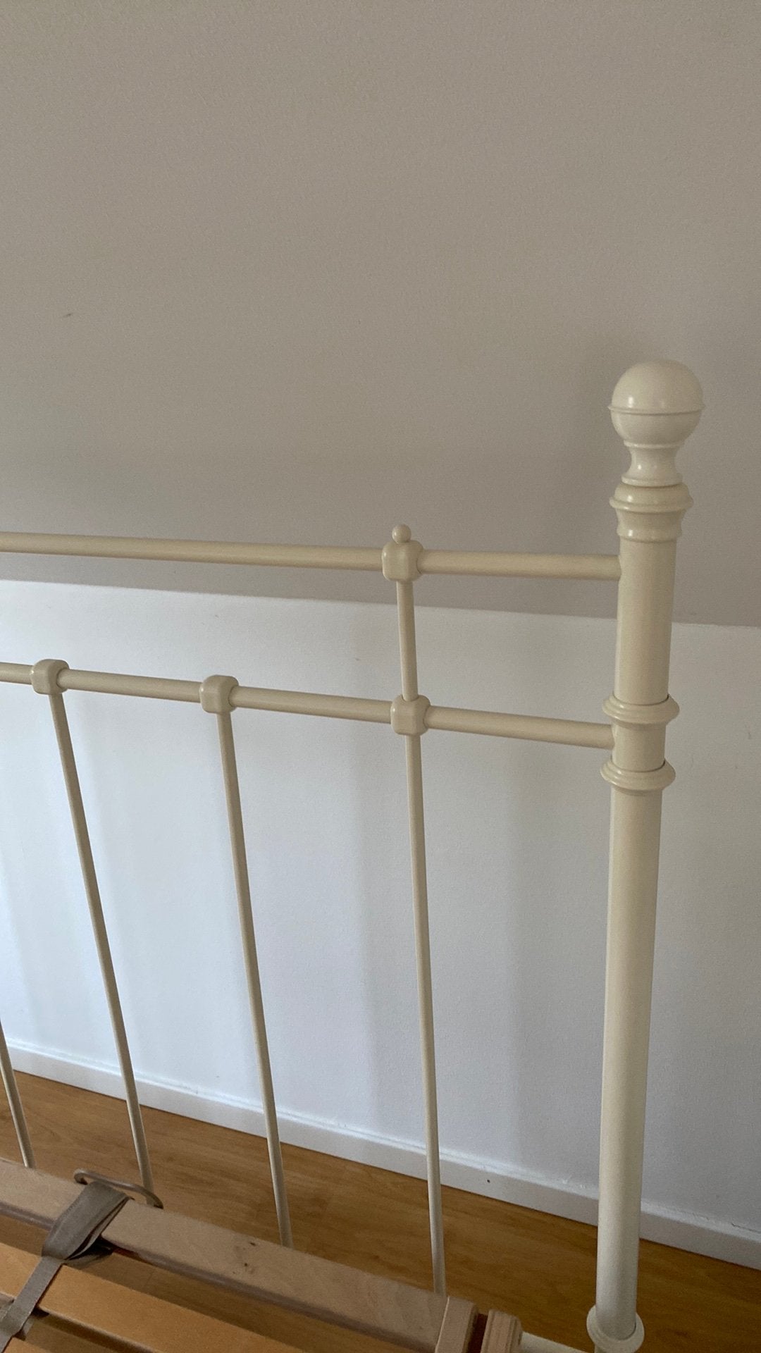 Metalen bedframe, Ophalen, Zo goed als nieuw