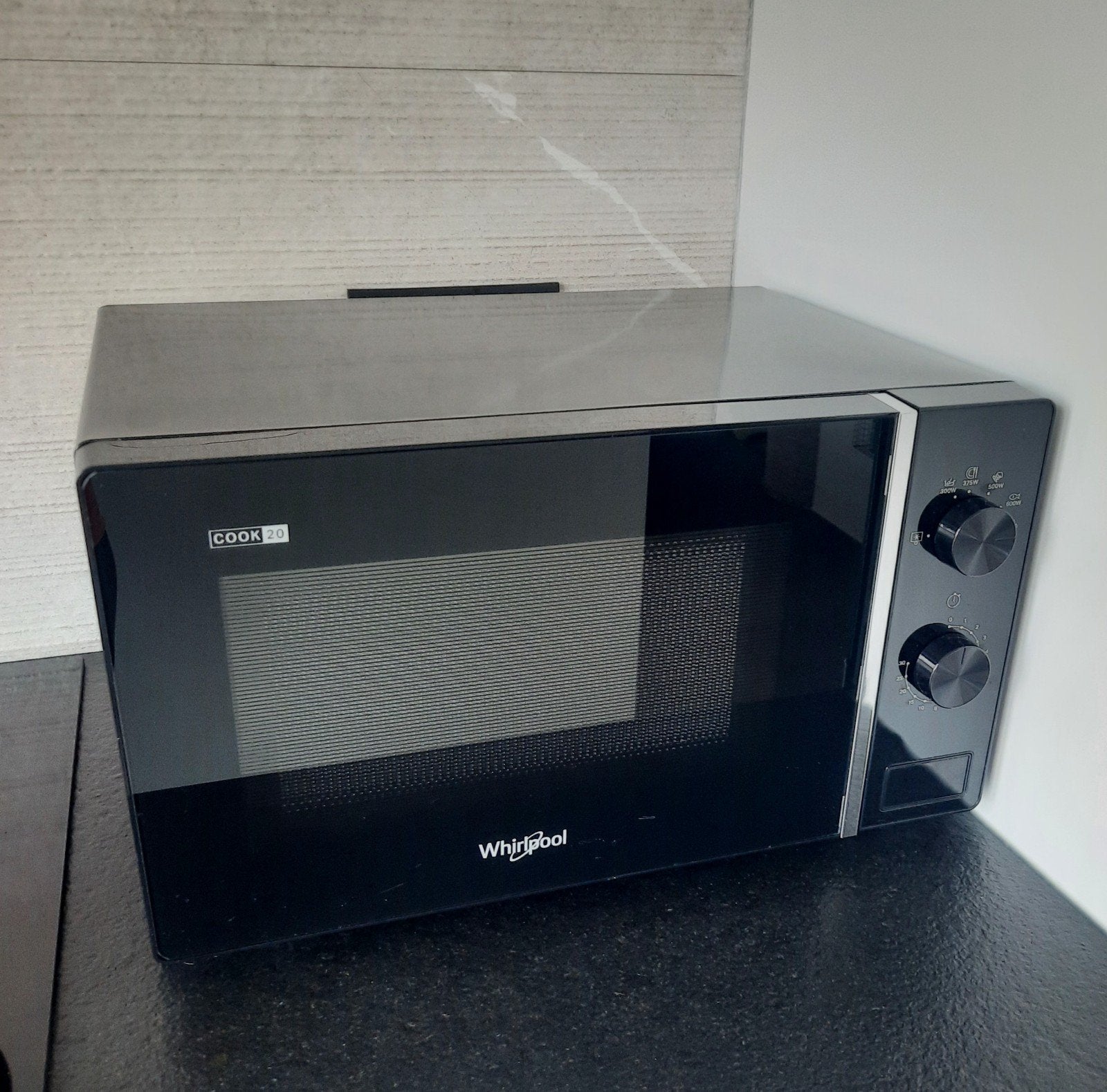 Whirlpool MWP101B COOK20, Elektronische apparatuur, Microgolfovens, Ophalen, Zo goed als nieuw, Vrijstaand