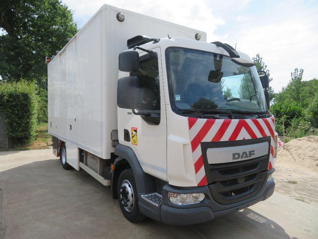 DAF LF180FA - ingericht - 2014 - €6, Auto's, Bestelwagens en Lichte vracht, https://public.car-pass.be/vhr/7a3d8782-0885-4df2-9982-c9454756c12a