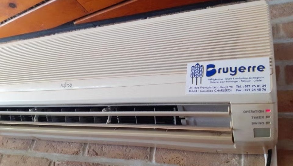 CLIMATISATION AIR CONDITIONNE FIJUTSU, Enlèvement