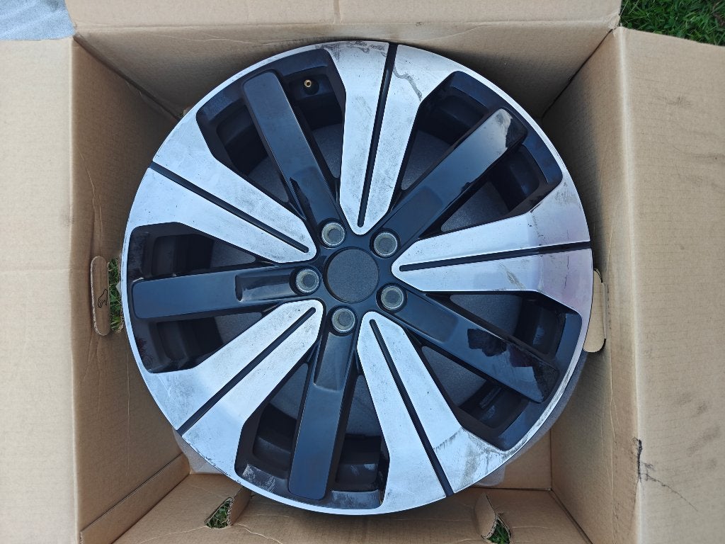 Velg Volvo XC40, Auto-onderdelen, Banden en Velgen, Ophalen, Gebruikt, Velg(en), All Season