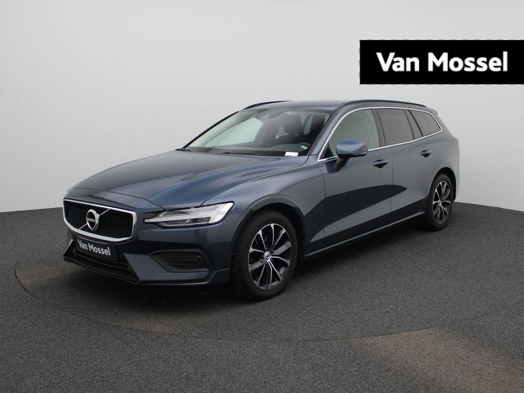 Volvo V60 B3 DCT Momentum Pro NAVI | LED | CAMERA, Auto's, Automatische klimaatregeling, Stof, 4 cilinders, Blauw