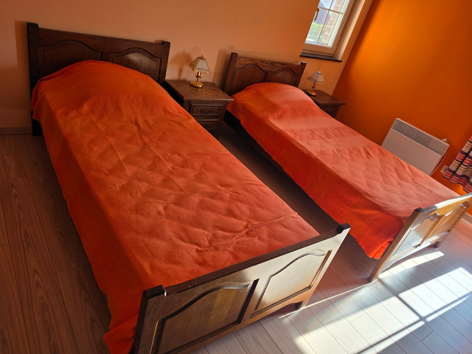 Chambre à coucher complète en bois massif, Enlèvement, Une personne