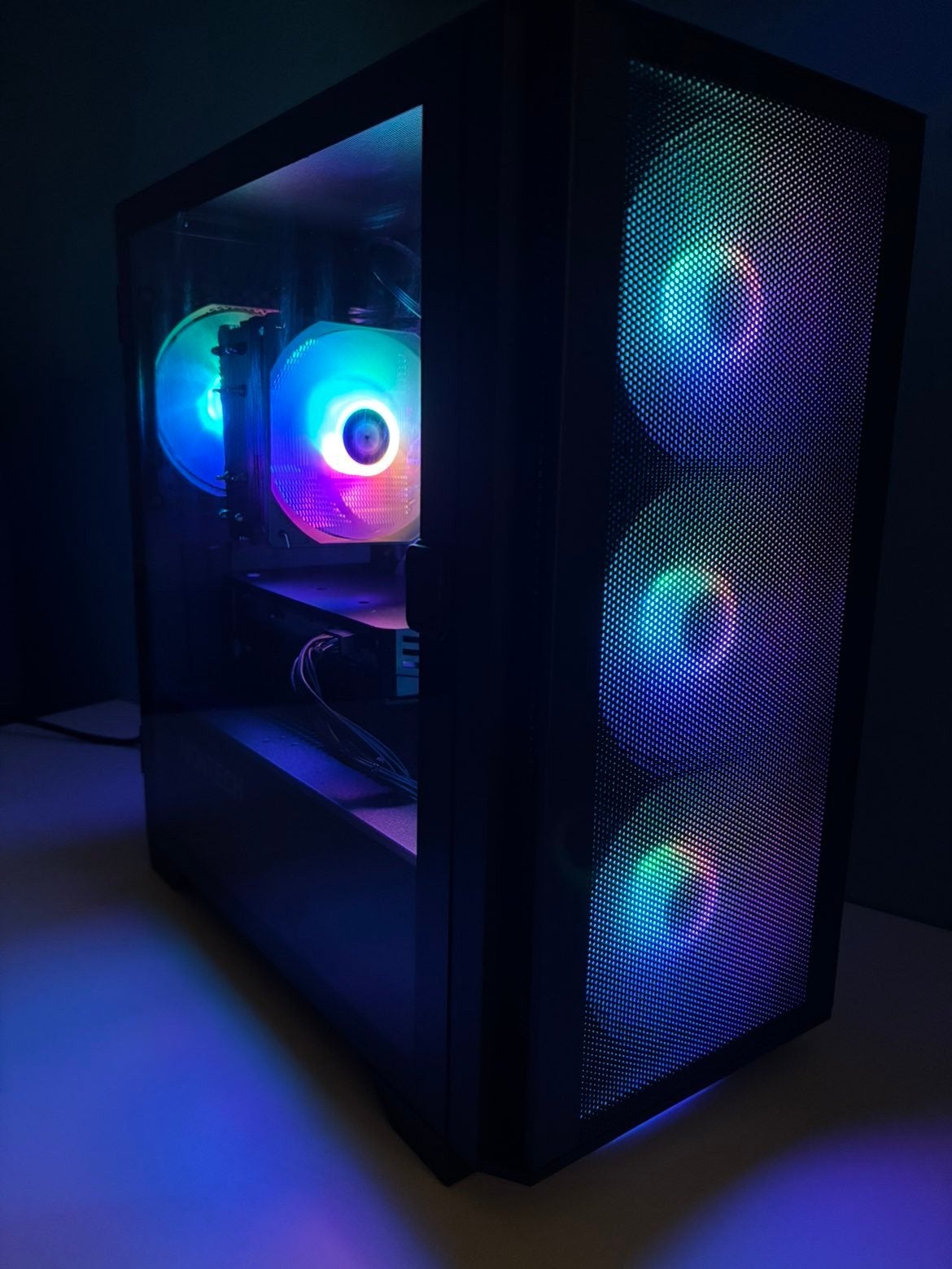Custom pc laten bouwen of repareren? Stuur een berichtje, Computers en Software, Ophalen of Verzenden, Gaming