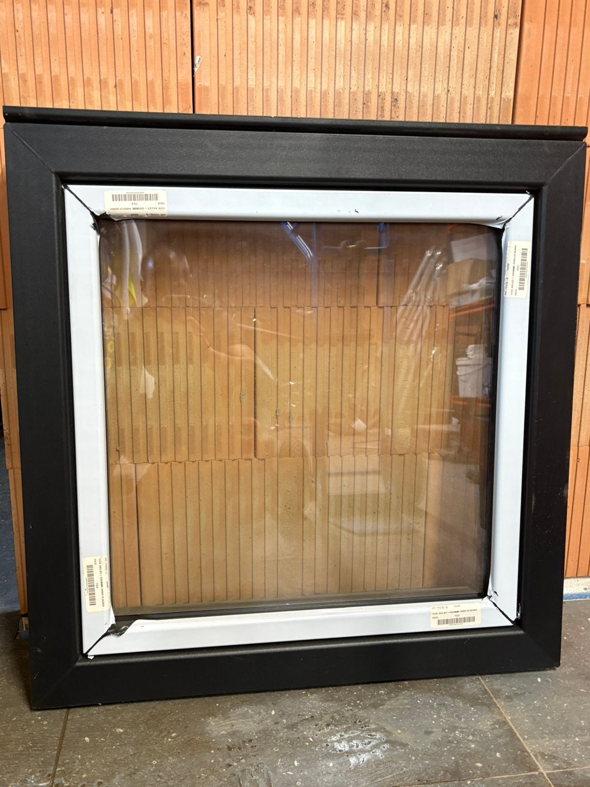 Raam 70 breed 80 hoog, Doe-het-zelf en Bouw, Ophalen, Zo goed als nieuw