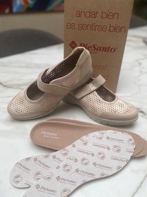 PIE SANTO Dual comfort beige schoenen  40, Kleding | Dames, Schoenen, Nieuw, Ophalen of Verzenden, Pie Santo, Instappers
