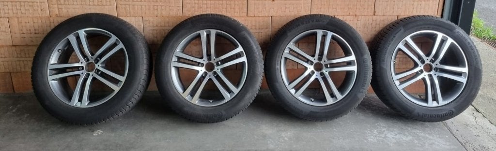 FAST SALE WINTER KIT - MERCEDES GLE 2022 - CONTINENTAL R20, Autos : Pièces & Accessoires, Pneus & Jantes, Pneus hiver, Véhicule de tourisme