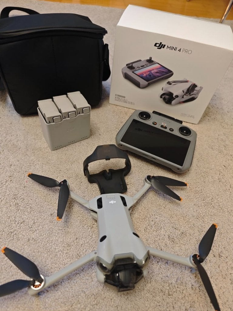 DJI Mini 4 Pro Fly More Combo Camera Drone, Audio, Tv en Foto, Drones, Ophalen, Return to Home, Zo goed als nieuw, DJI