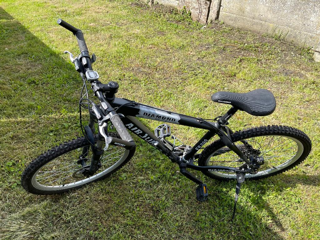 VTT garçon, Neuf, Vitesses, 26 pouces ou plus, Diamond