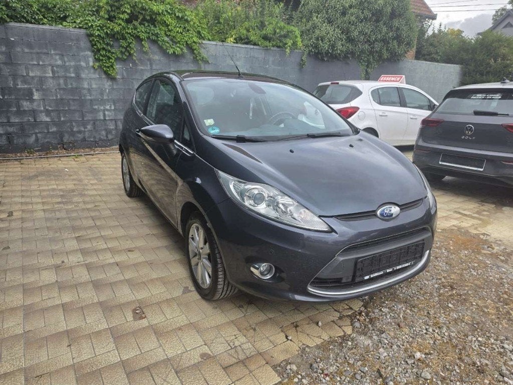 Ford fiesta prête à immatriculer, garantie, Essai à domicile, Achat, Ordinateur de bord, Entreprise
