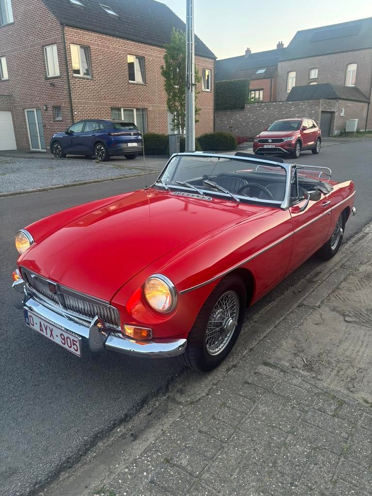 Mg B splitbumper voor een liefhebber!, Autos, Oldtimers & Ancêtres, Achat, Cabriolet, Boîte manuelle, Noir