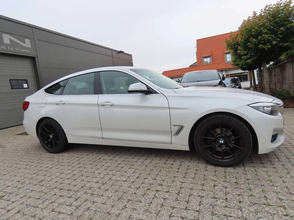 BMW Gran Turismo 320 d, Autos, BMW, Entreprise, Achat, Série 3 GT, ABS, Airbags, Air conditionné, Climatisation automatique, Bluetooth