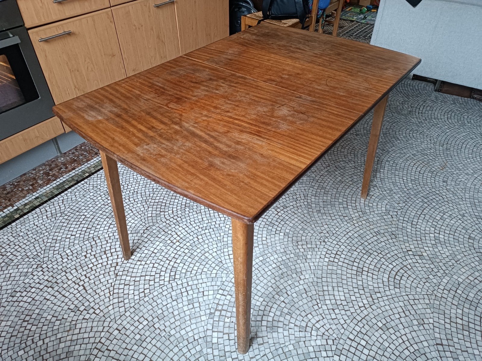 Table en bois avec rallonge, Enlèvement