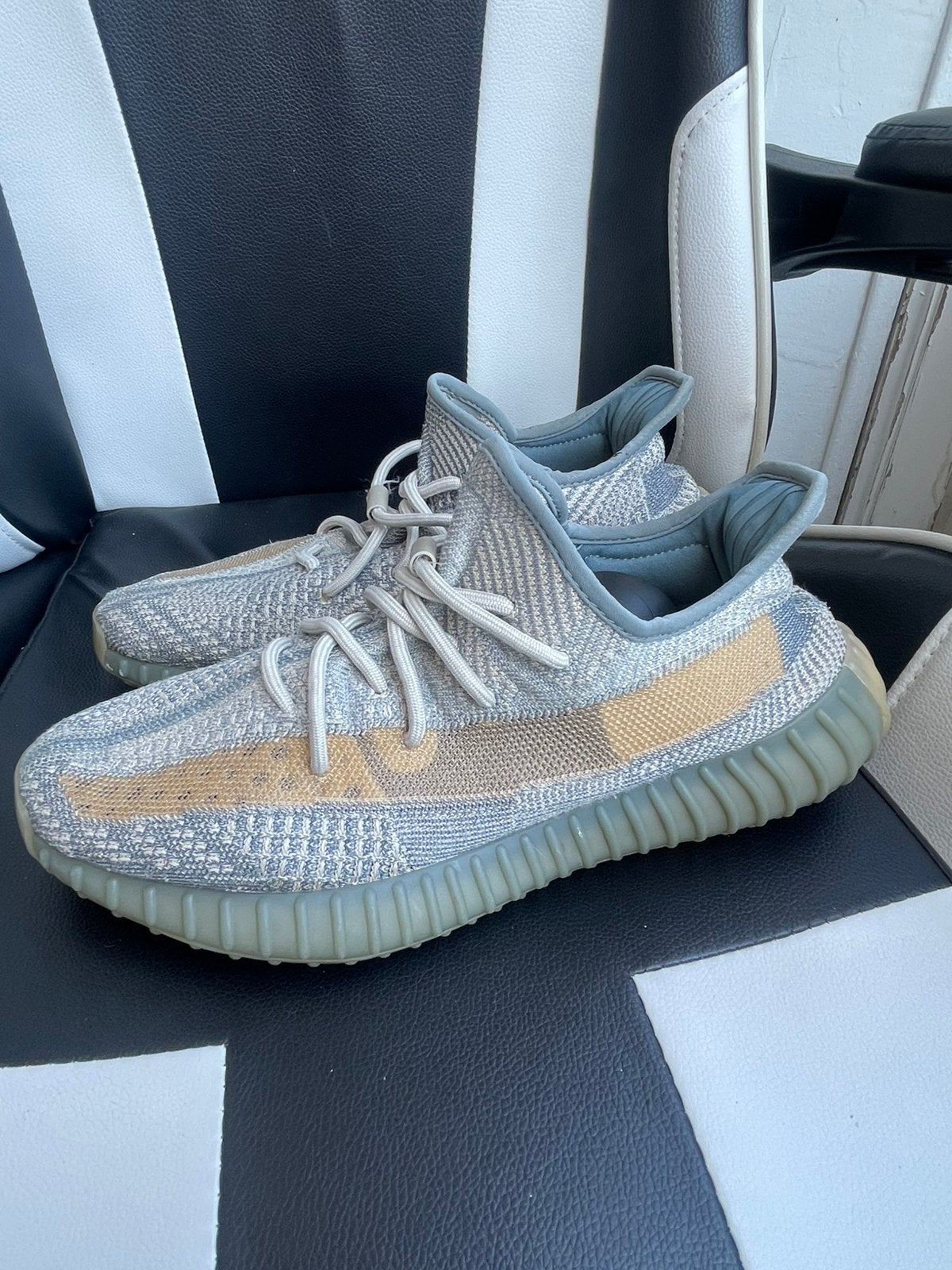 adidas Yeezy Boost 350 V2 'Israfil, Kleding | Heren, Schoenen, Ophalen, Zo goed als nieuw