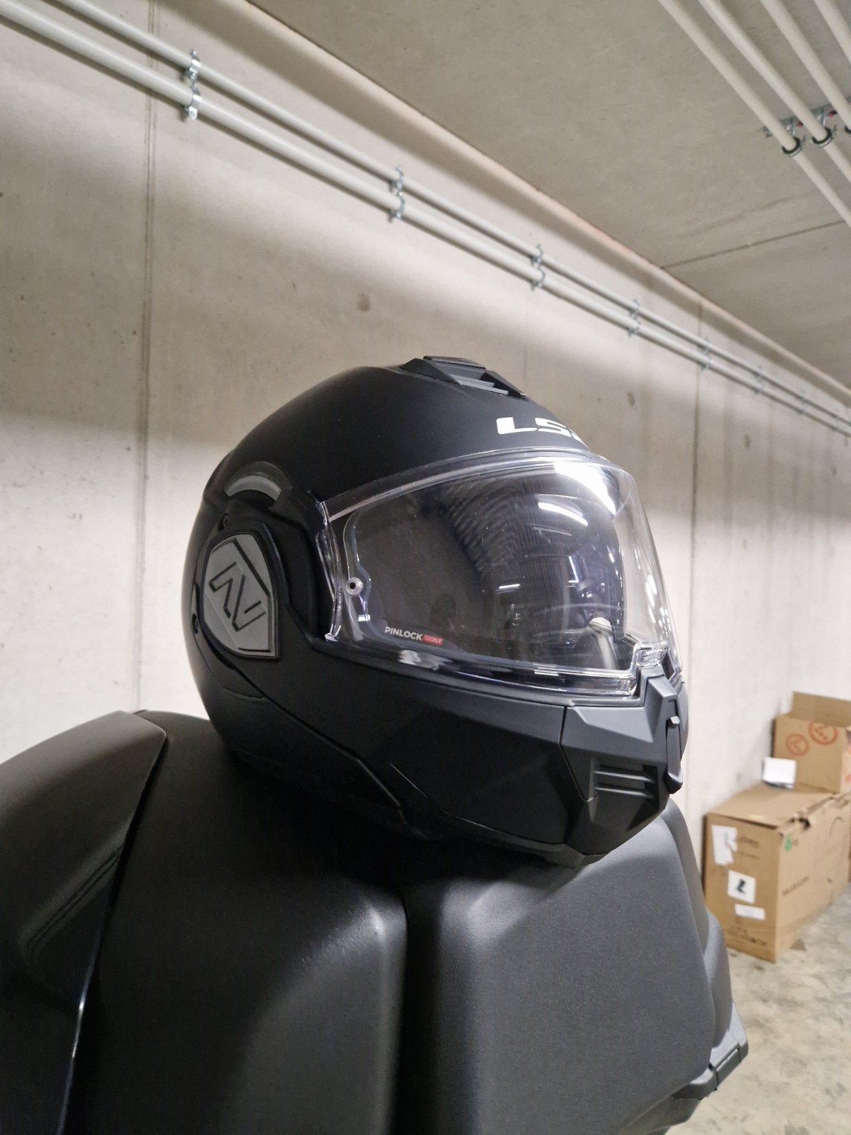 motorhelm / systeemhelm LS2 Advant XL + Cardo bleutooth, Motoren, Ophalen of Verzenden, XL, Systeemhelm