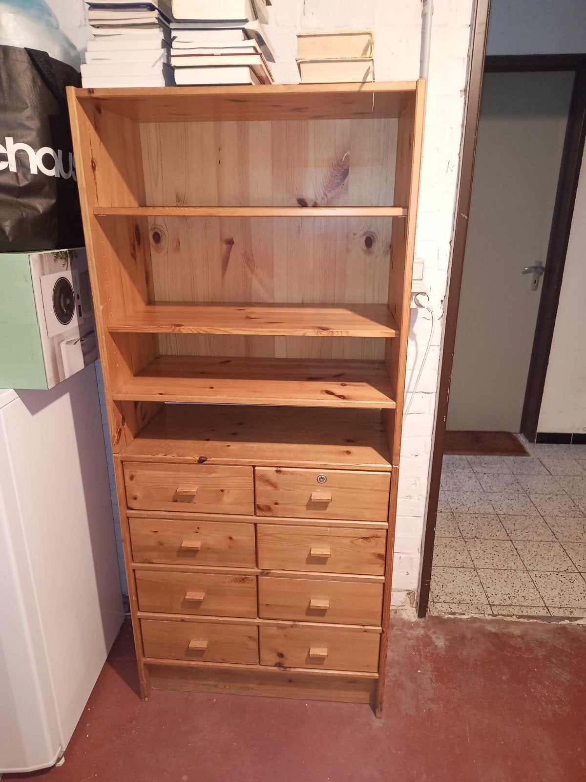 Meuble en pin, Enlèvement