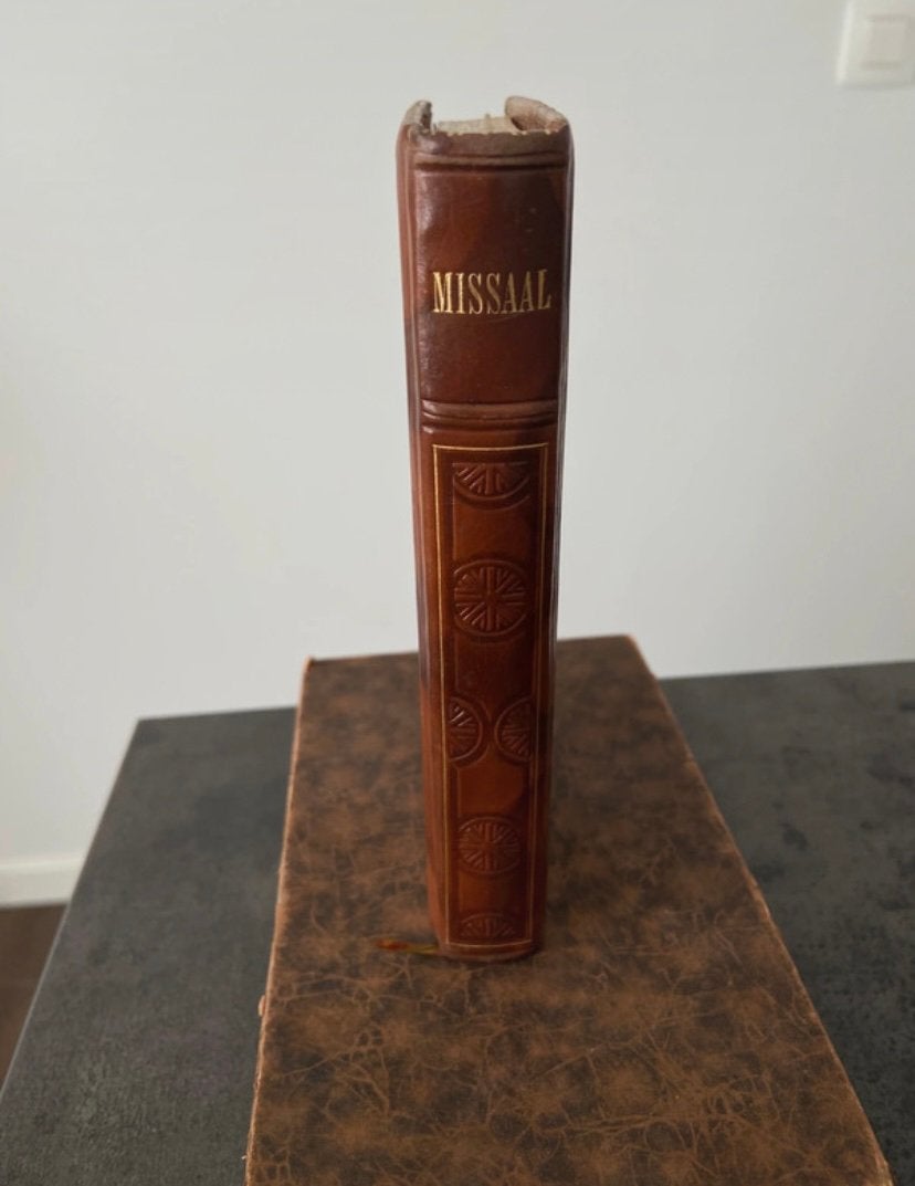 Misboek, Antiek en Kunst, Ophalen