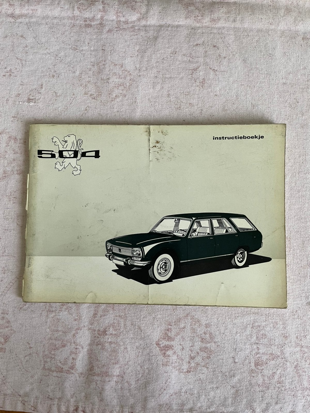 Manuel d'utilisation de la Peugeot 504 1971 en néerlandais, Enlèvement