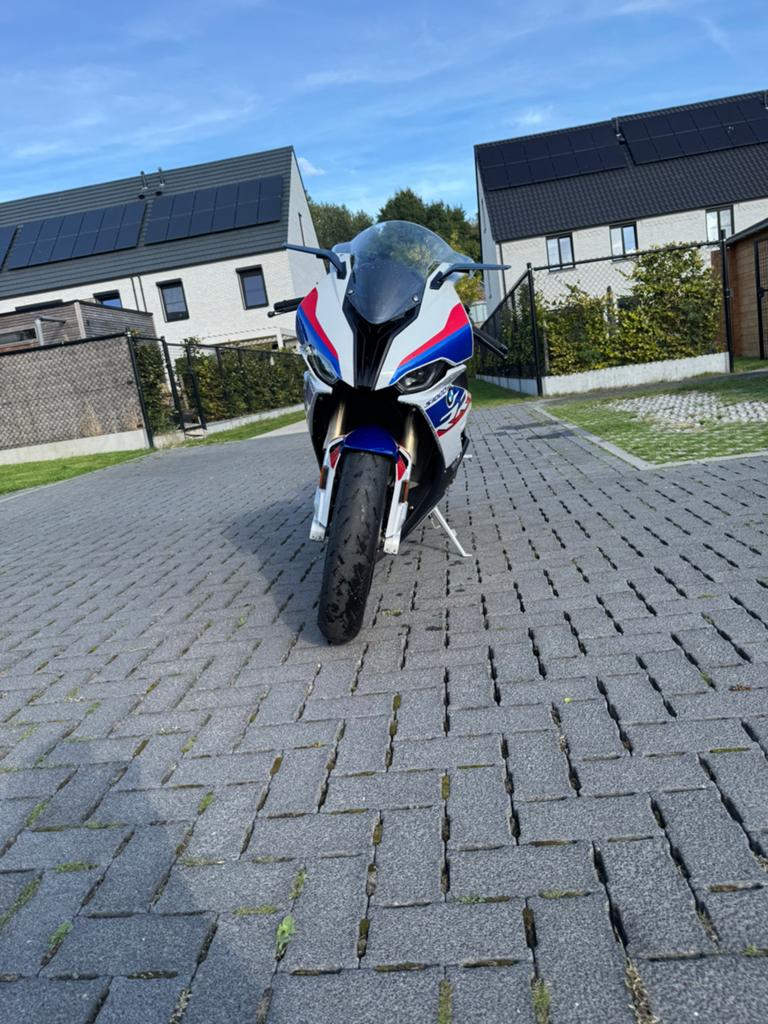 BMW S1000RR, Motoren, Motoren | BMW, Bedrijf, Sport, meer dan 35 kW, 4 cilinders, ABS, Cardan-aandrijving, Cruise Control, Electronisch instelbare dempers