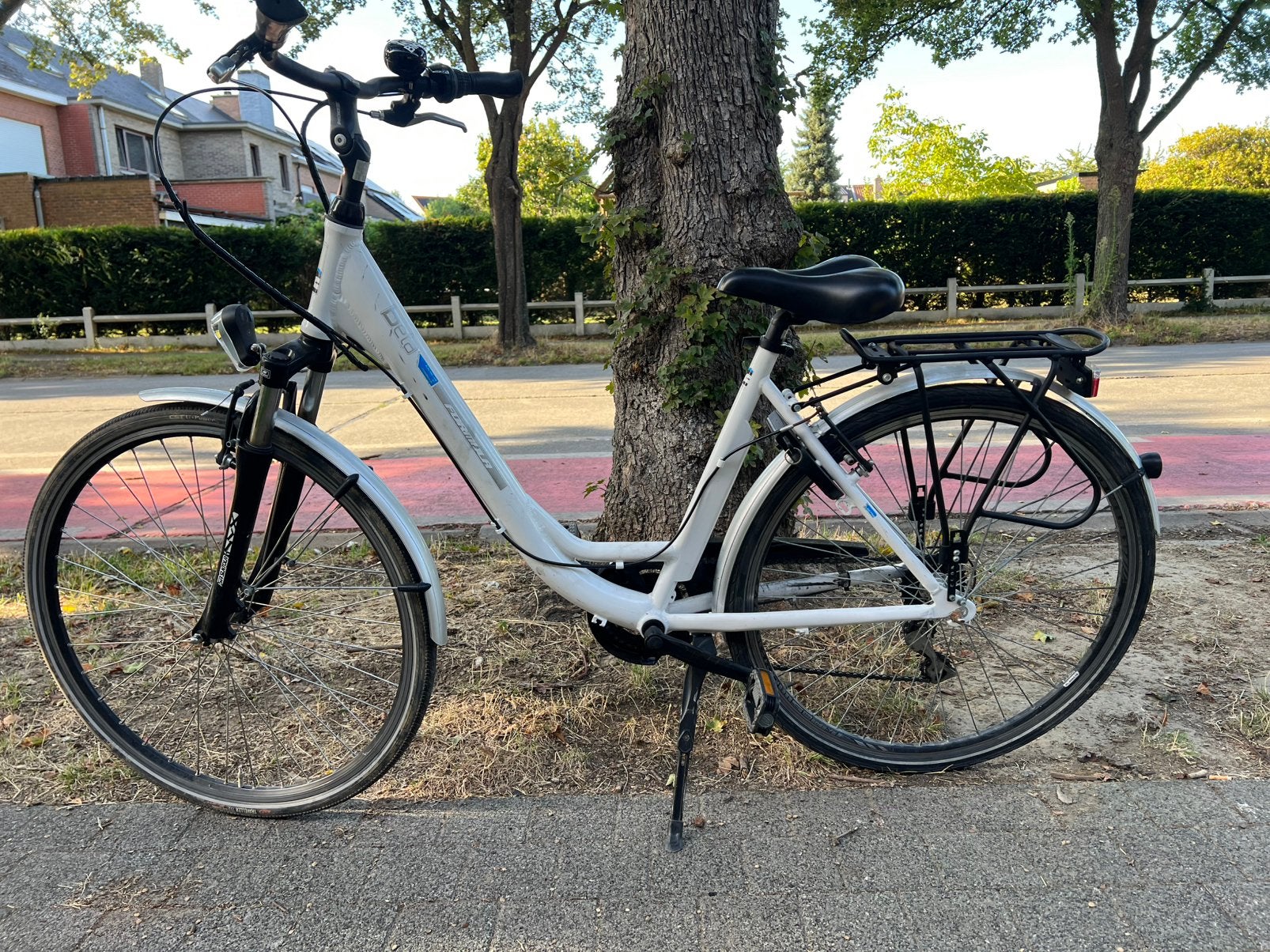 Dames fiets “rijklaar”, Fietsen en Brommers, Ophalen, Zo goed als nieuw