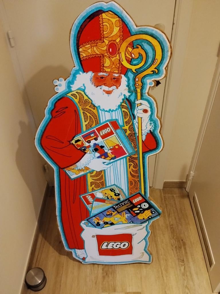 Lego, Enlèvement ou Envoi, Lego