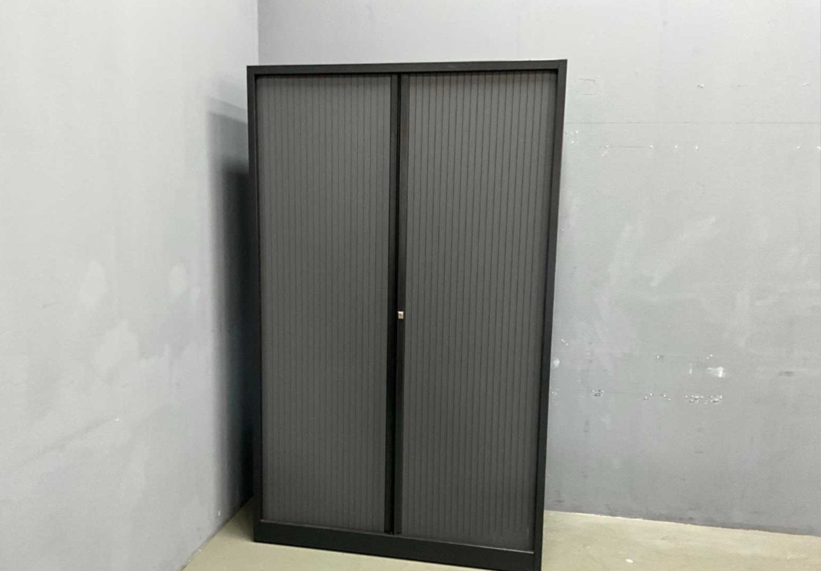 metalen kasten, Huis en Inrichting, Kasten | Stellingkasten, Ophalen